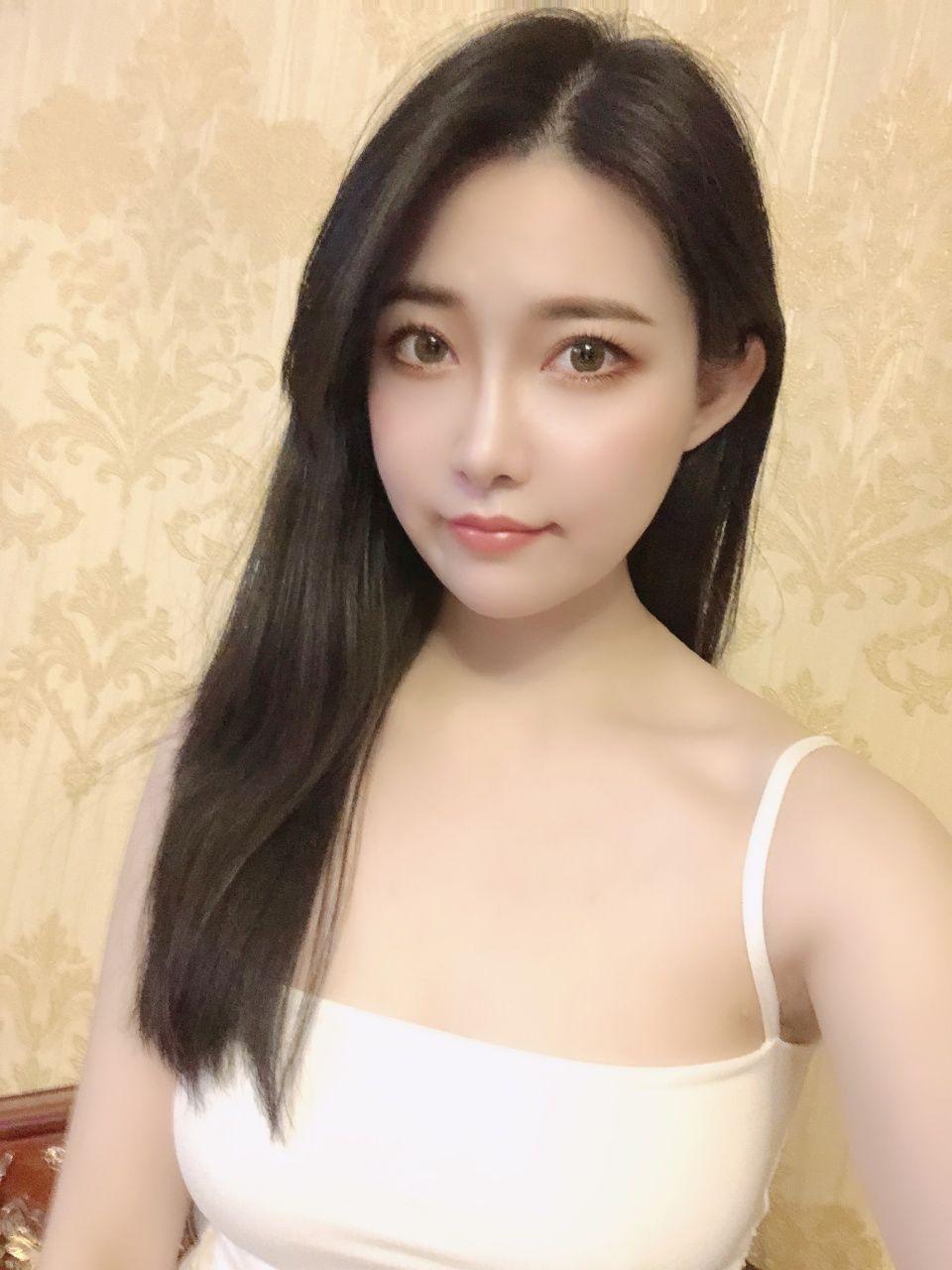 98年的淑女闷sao诱人，技术超一流